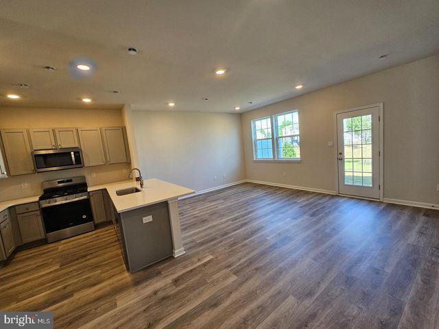 40 ELLIOT LN, Westampton, NJ 08060