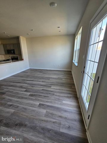 40 ELLIOT LN, Westampton, NJ 08060