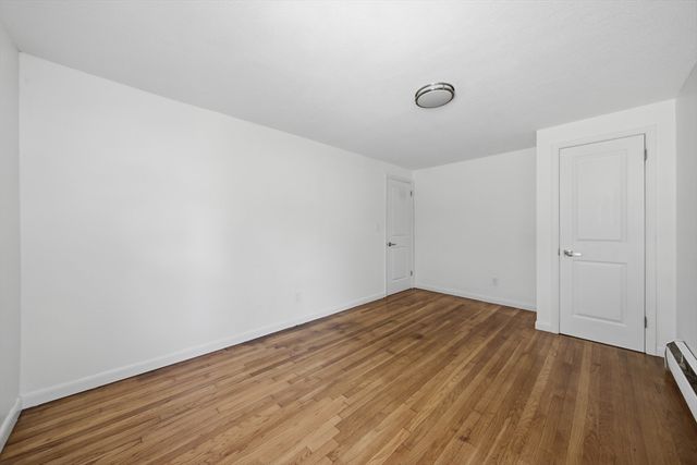 48 Westbrook Rd, South Hadley, MA 01075