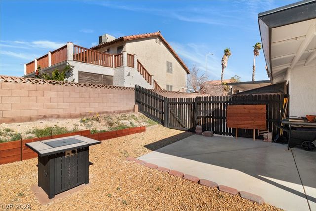 1596 Paloma Avenue, Laughlin, NV 89029