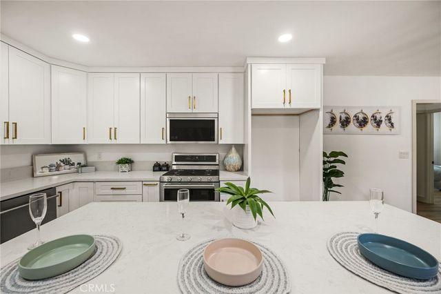 326 S Clementine, Anaheim, CA 92805