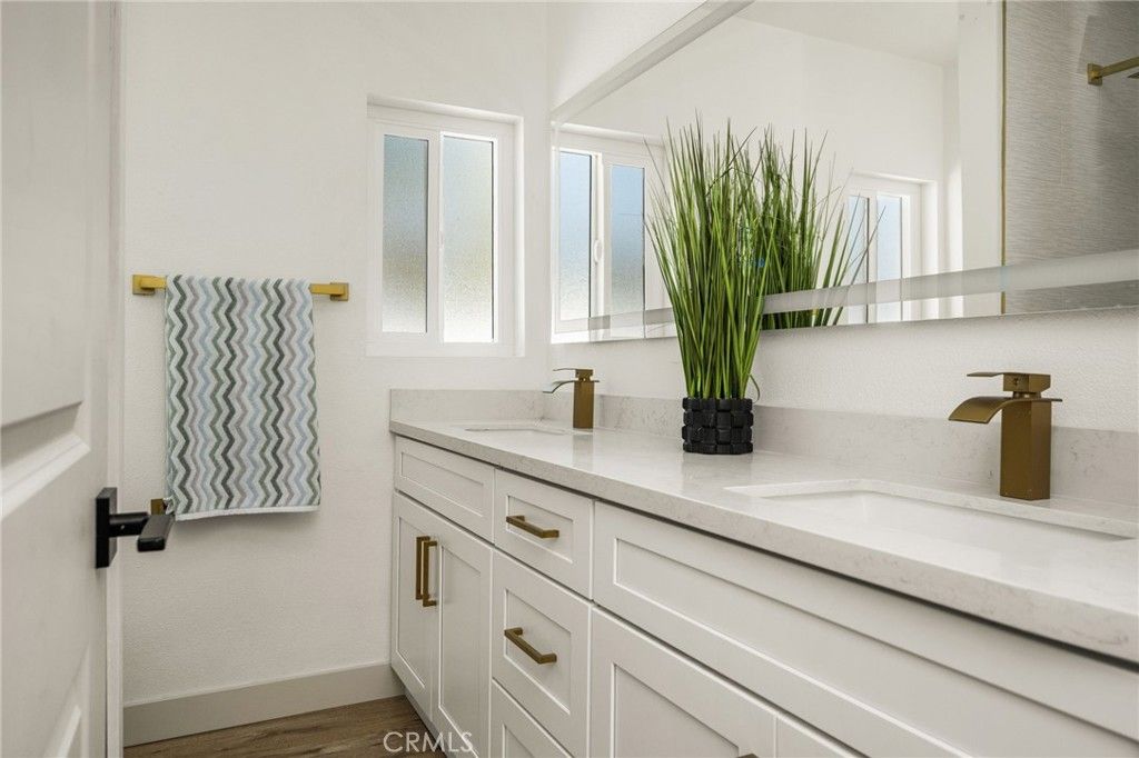 Image 26 of property listing at 326 S Clementine, Anaheim, CA 92805