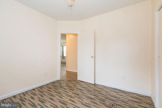 525 W EVESHAM RD, Runnemede, NJ 08078