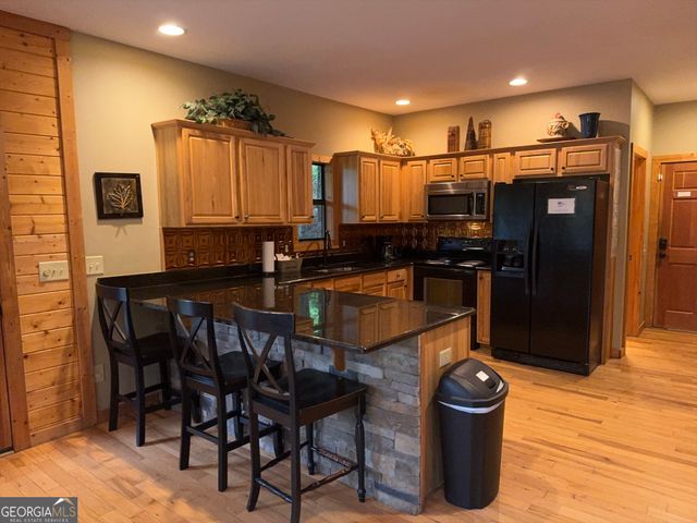 57 Yellow Rock Road, Cleveland, GA 30528