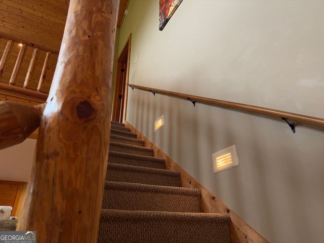 57 Yellow Rock Road, Cleveland, GA 30528