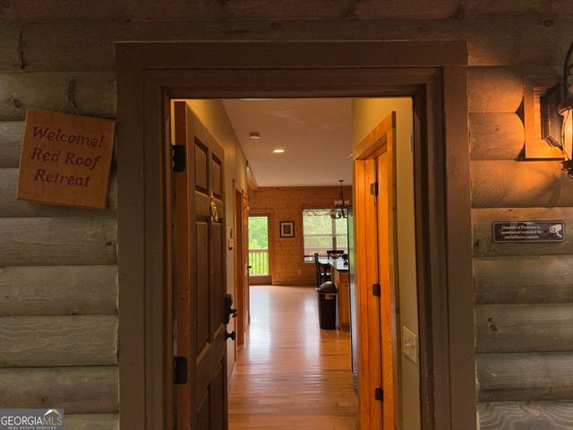 57 Yellow Rock Road, Cleveland, GA 30528