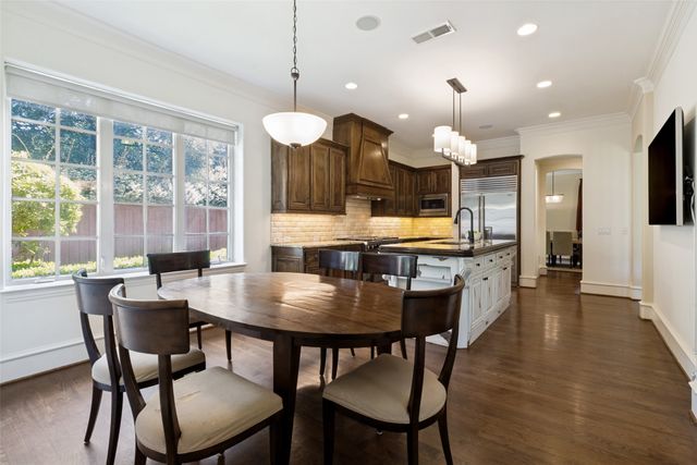 10630 Royal Springs Drive, Dallas, TX 75229