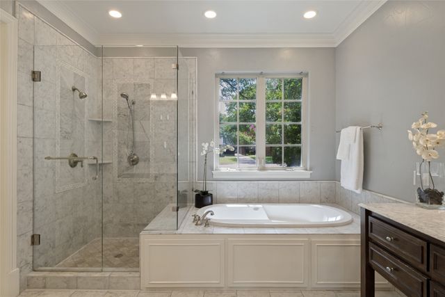 10630 Royal Springs Drive, Dallas, TX 75229
