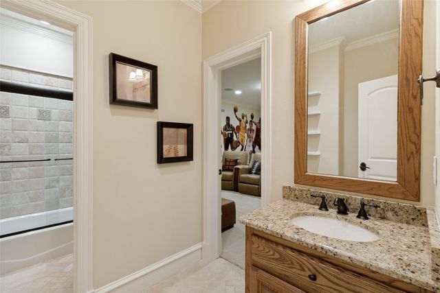 10630 Royal Springs Drive, Dallas, TX 75229