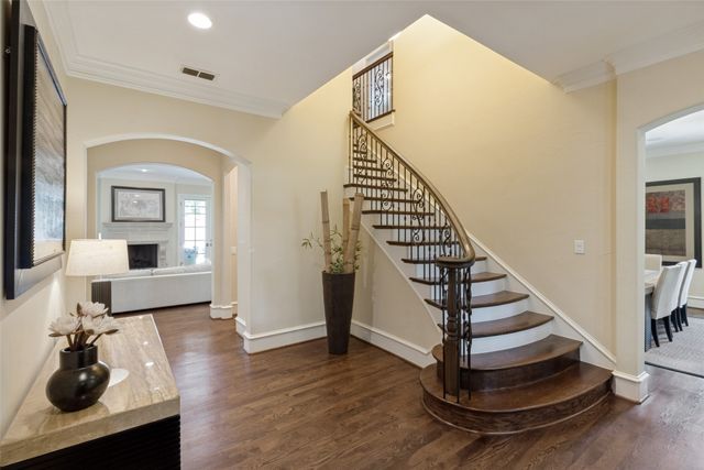 10630 Royal Springs Drive, Dallas, TX 75229