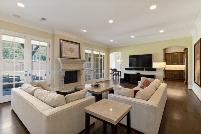 10630 Royal Springs Drive, Dallas, TX 75229