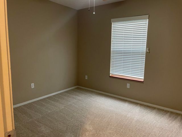 901 S Timber Ridge Drive, Nixa, MO 65714
