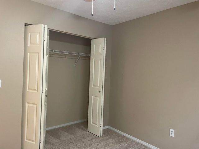 901 S Timber Ridge Drive, Nixa, MO 65714
