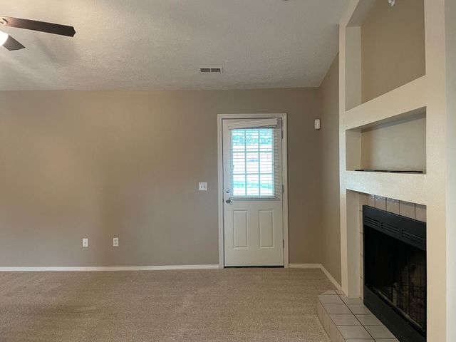 901 S Timber Ridge Drive, Nixa, MO 65714