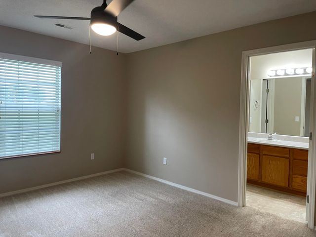 901 S Timber Ridge Drive, Nixa, MO 65714