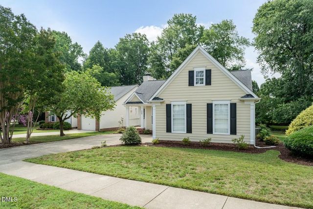 113 Gremar Drive, Holly Springs, NC 27540