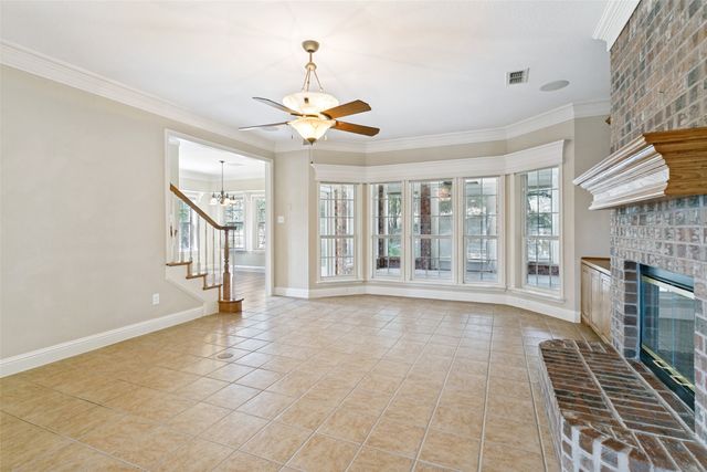 6932 La Cantera Drive, Fort Worth, TX 76108