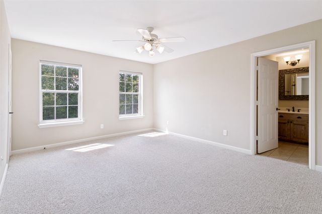 6932 La Cantera Drive, Fort Worth, TX 76108