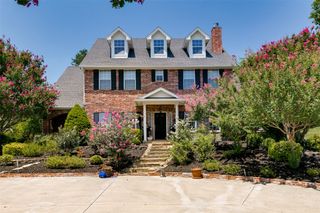 6932 La Cantera Drive, Fort Worth, TX 76108