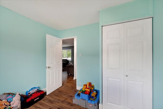 449 Southgate Drive, Greenwood, IN 46143