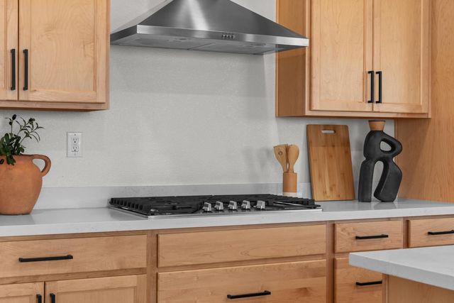 10443 Peterborough Way, Elk Grove, CA 95757