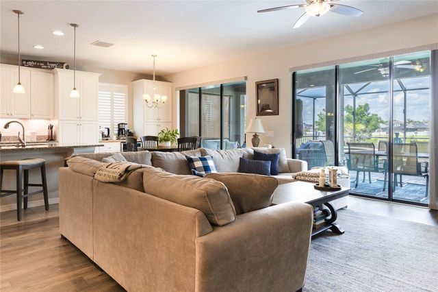 11422 LELAND GROVES DRIVE, Riverview, FL 33579