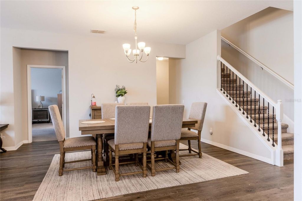 Image 12 of property listing at 11422 LELAND GROVES DRIVE, Riverview, FL 33579