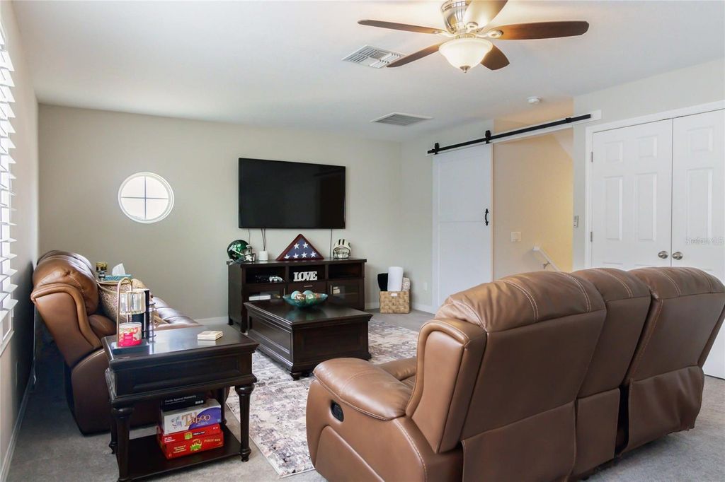 Image 26 of property listing at 11422 LELAND GROVES DRIVE, Riverview, FL 33579