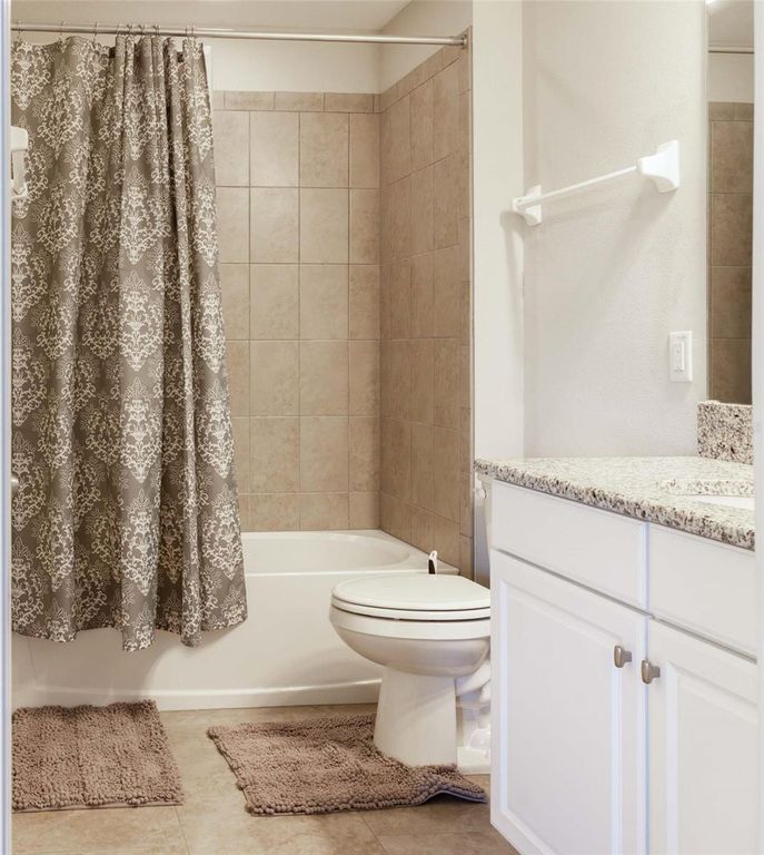 Image 29 of property listing at 11422 LELAND GROVES DRIVE, Riverview, FL 33579