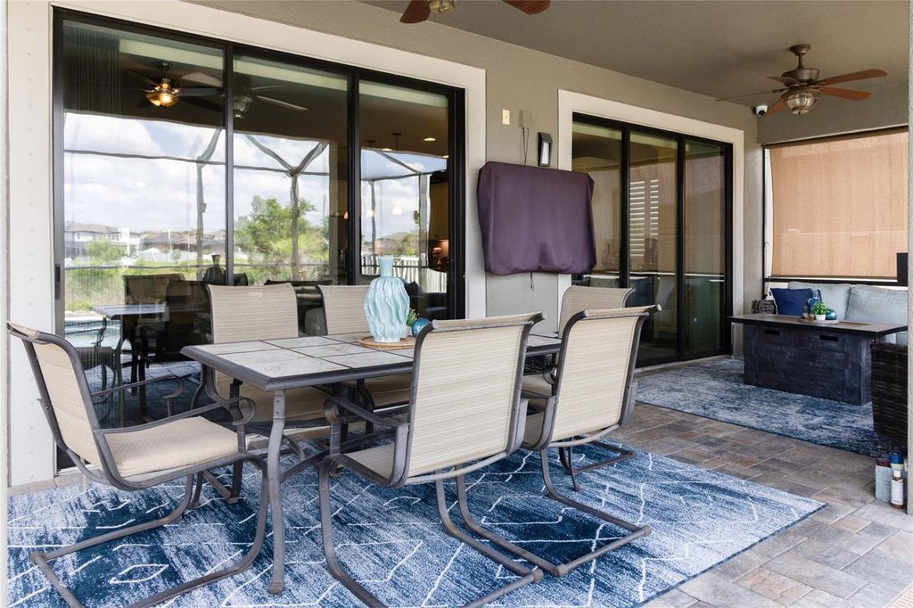 Image 32 of property listing at 11422 LELAND GROVES DRIVE, Riverview, FL 33579