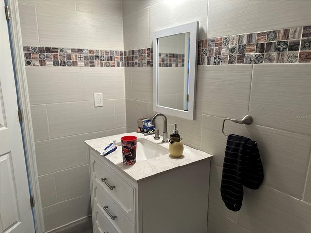 10018 CHORLTON CIRCLE, Orlando, FL 32832