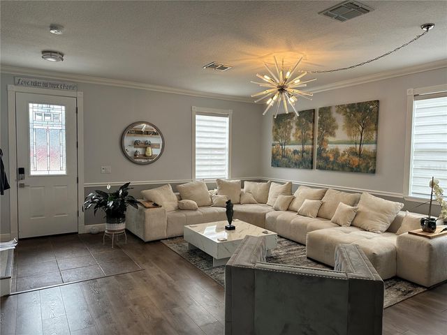 10018 CHORLTON CIRCLE, Orlando, FL 32832