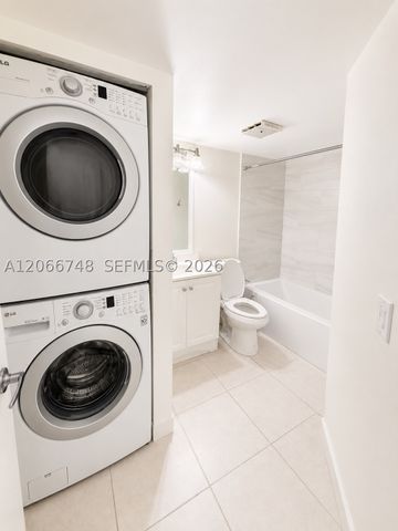 8255 SW 152nd Ave E-417, Miami, FL 33193