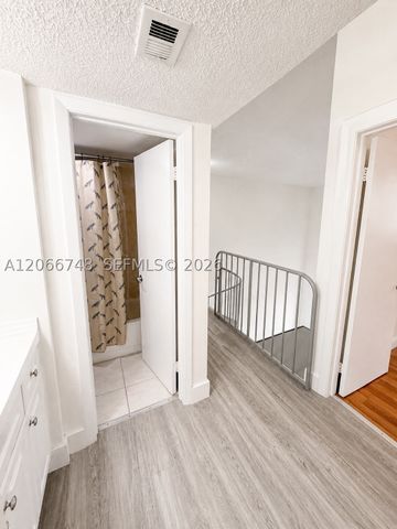8255 SW 152nd Ave E-417, Miami, FL 33193