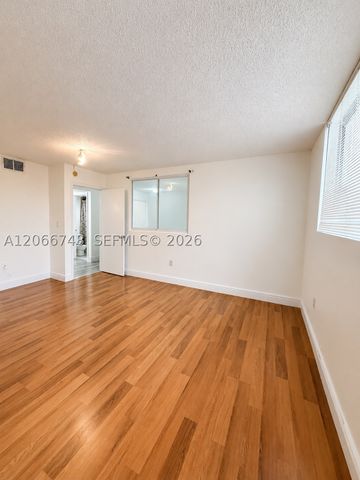 8255 SW 152nd Ave E-417, Miami, FL 33193