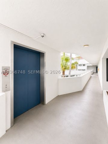 8255 SW 152nd Ave E-417, Miami, FL 33193