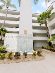 8255 SW 152nd Ave E-417, Miami, FL 33193