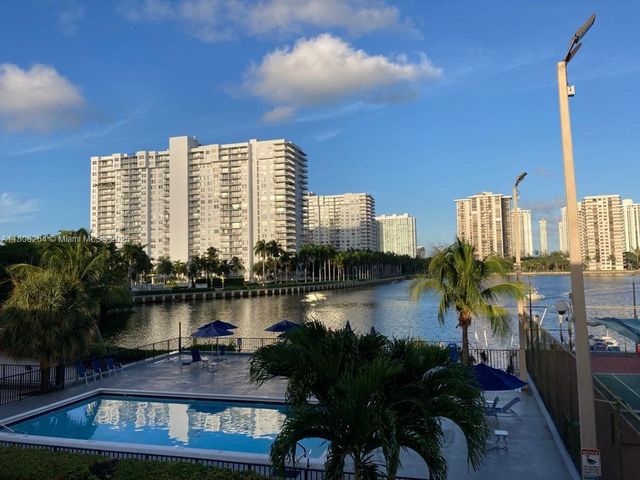 2851 NE 183rd St 615E, Aventura, FL 33160