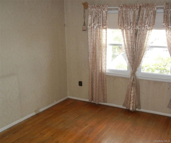 57-04 Cloverdale Boulevard, Oakland Gardens, NY 11364