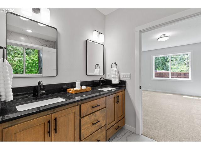 6512 Ne 123RD St, Vancouver, WA 98686