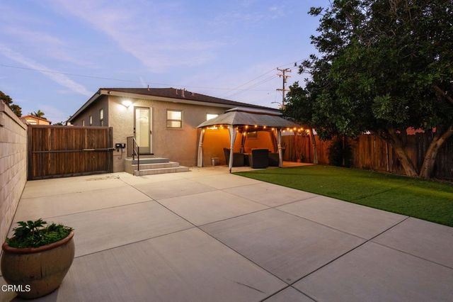 215 Coronado Street, Ventura, CA 93001
