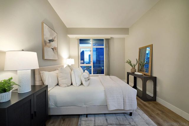 427 9th Ave 1304, San Diego, CA 92101