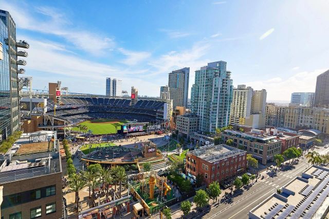 427 9th Ave 1304, San Diego, CA 92101