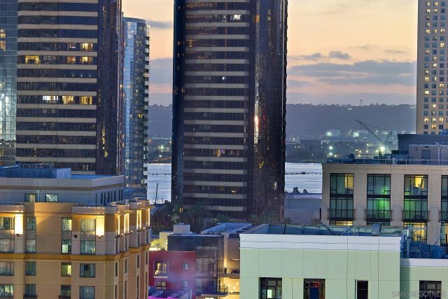 427 9th Ave 1304, San Diego, CA 92101