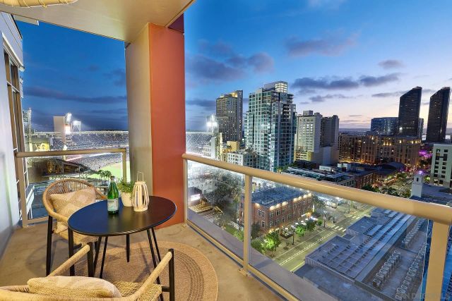 427 9th Ave 1304, San Diego, CA 92101