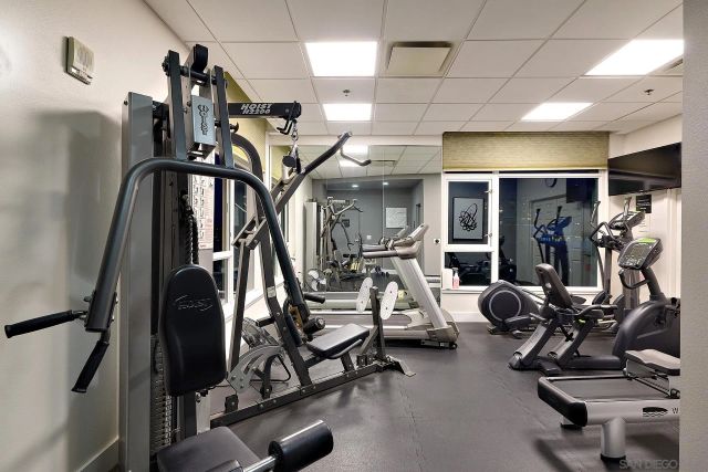 427 9th Ave 1304, San Diego, CA 92101