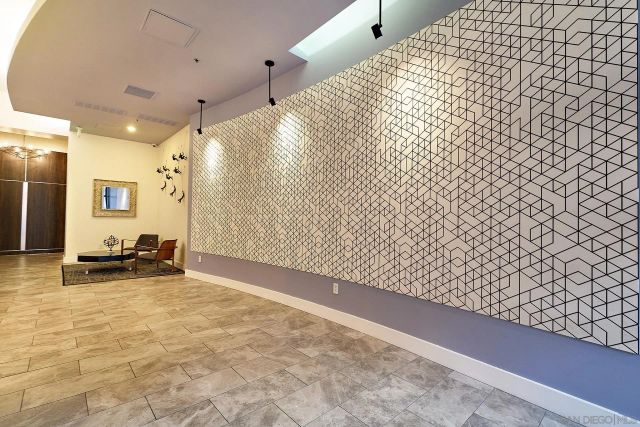 427 9th Ave 1304, San Diego, CA 92101