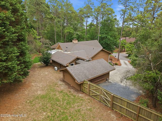 7 Ash Court, Pinehurst, NC 28374