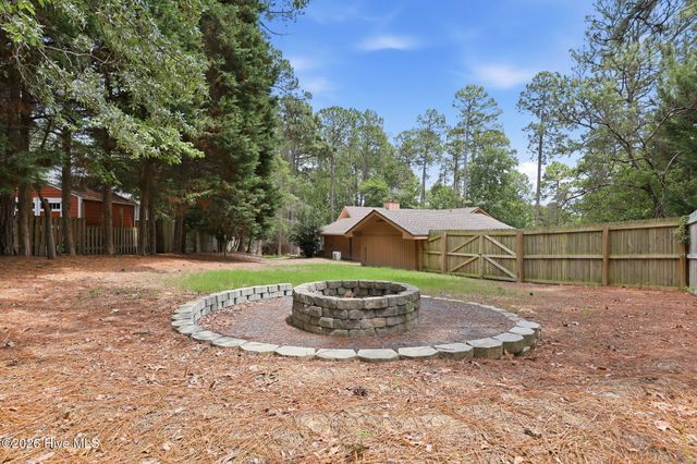 7 Ash Court, Pinehurst, NC 28374