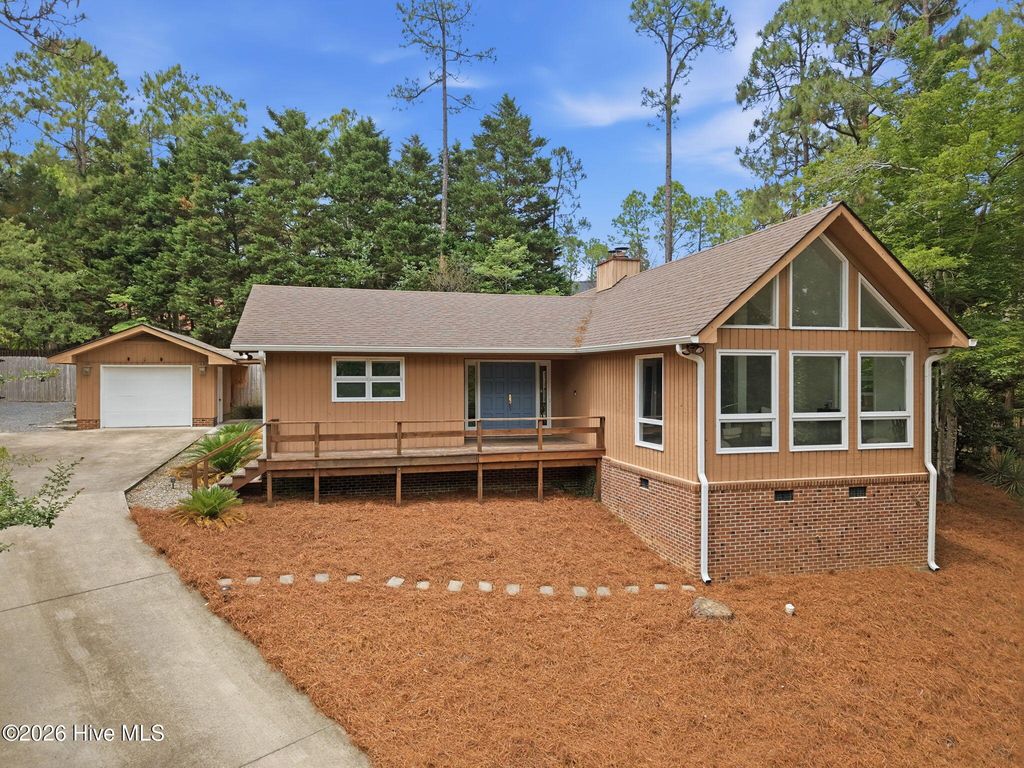 7 Ash Court, Pinehurst, NC 28374
